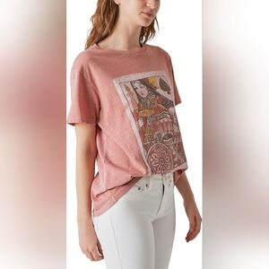 Lucky Brand graphic t-shirt. Queen of hearts, ash rose, large